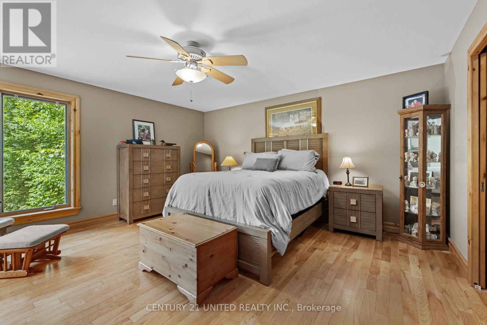 2068 Camp Line Road, Douro-Dummer, Ontario  K0L 2H0 - Photo 13 - X12317464