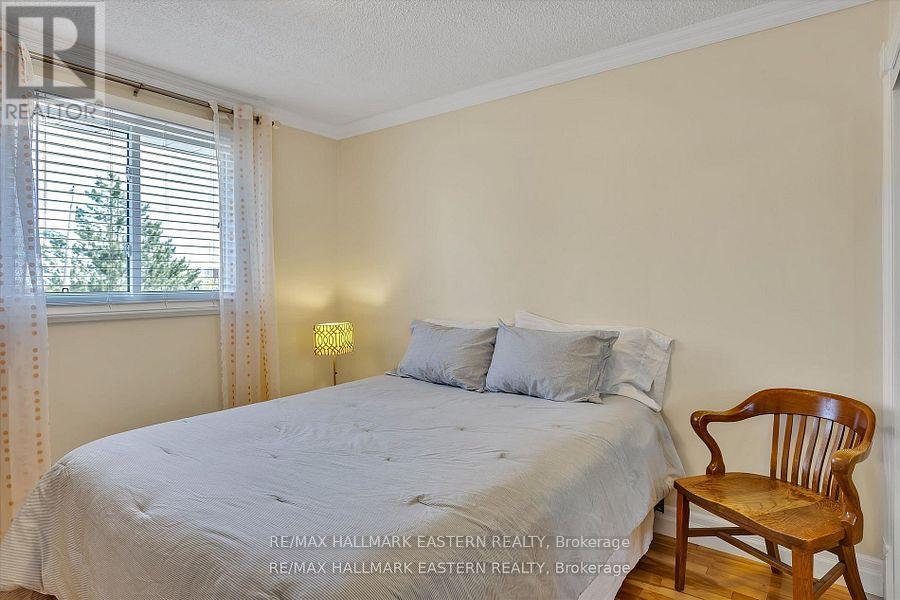 959 Golfview Road, Peterborough West (Central), Ontario  K9J 7W2 - Photo 22 - X12317489