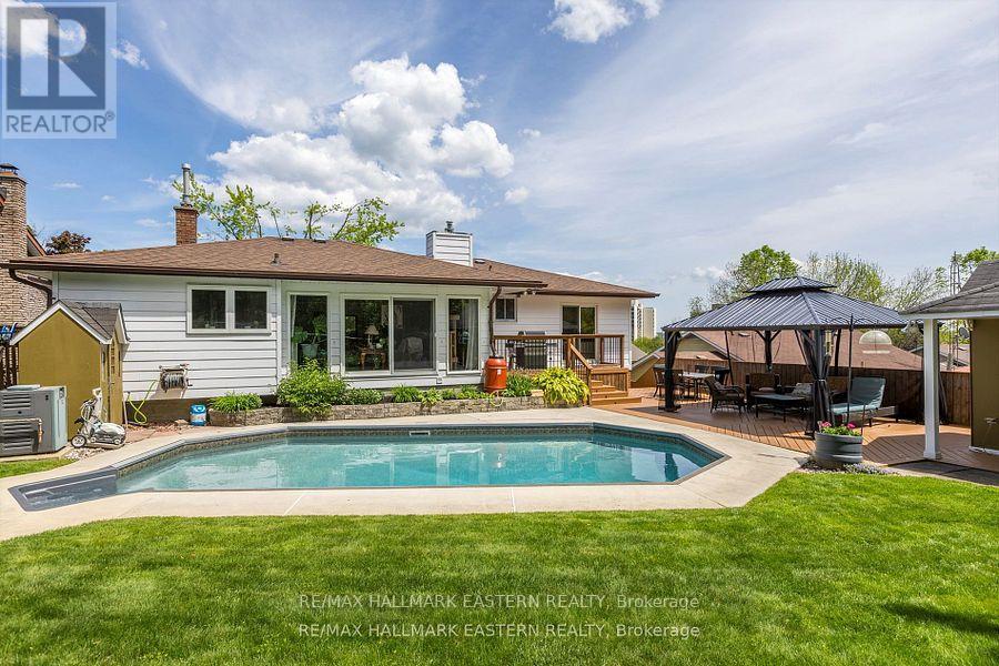 959 Golfview Road, Peterborough West (Central), Ontario  K9J 7W2 - Photo 35 - X12317489