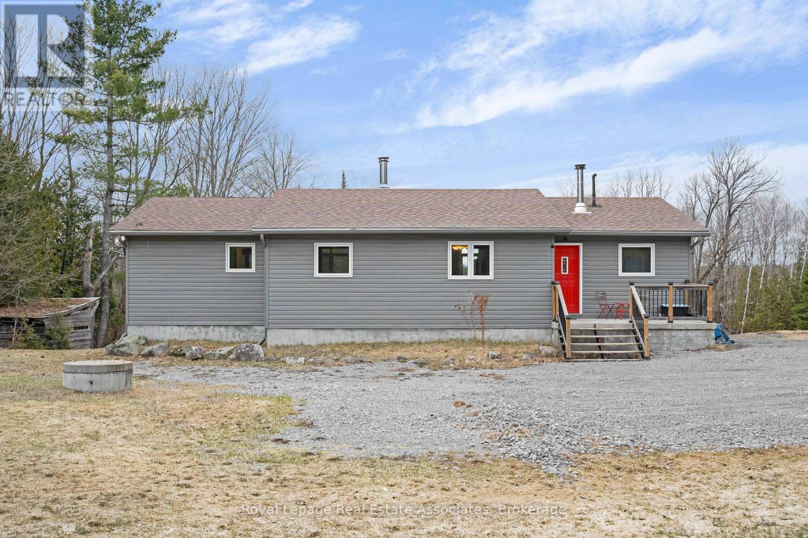 1713 Weslemkoon Lake Road, Limerick, Ontario  K0L 1W0 - Photo 5 - X12317446