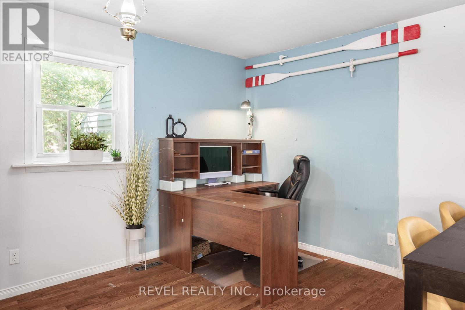 102 King Street, Kawartha Lakes (Lindsay), Ontario  K9V 1C9 - Photo 14 - X12317648