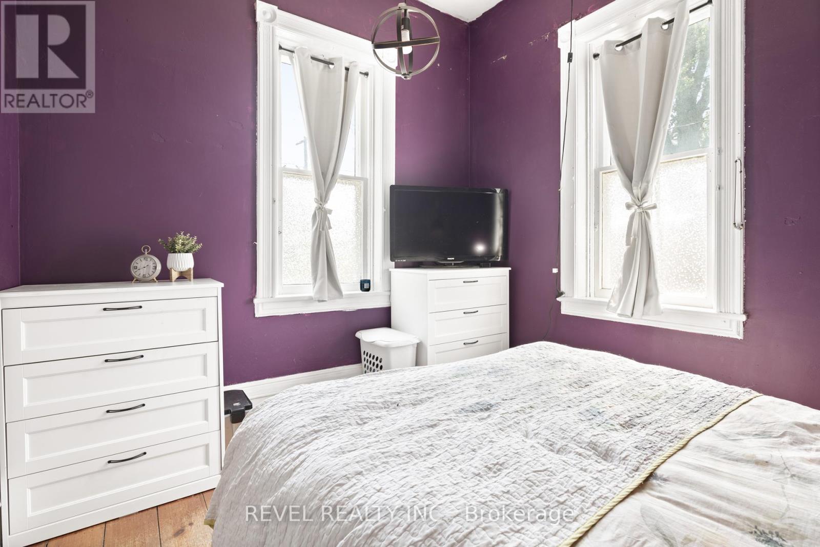 102 King Street, Kawartha Lakes (Lindsay), Ontario  K9V 1C9 - Photo 16 - X12317648