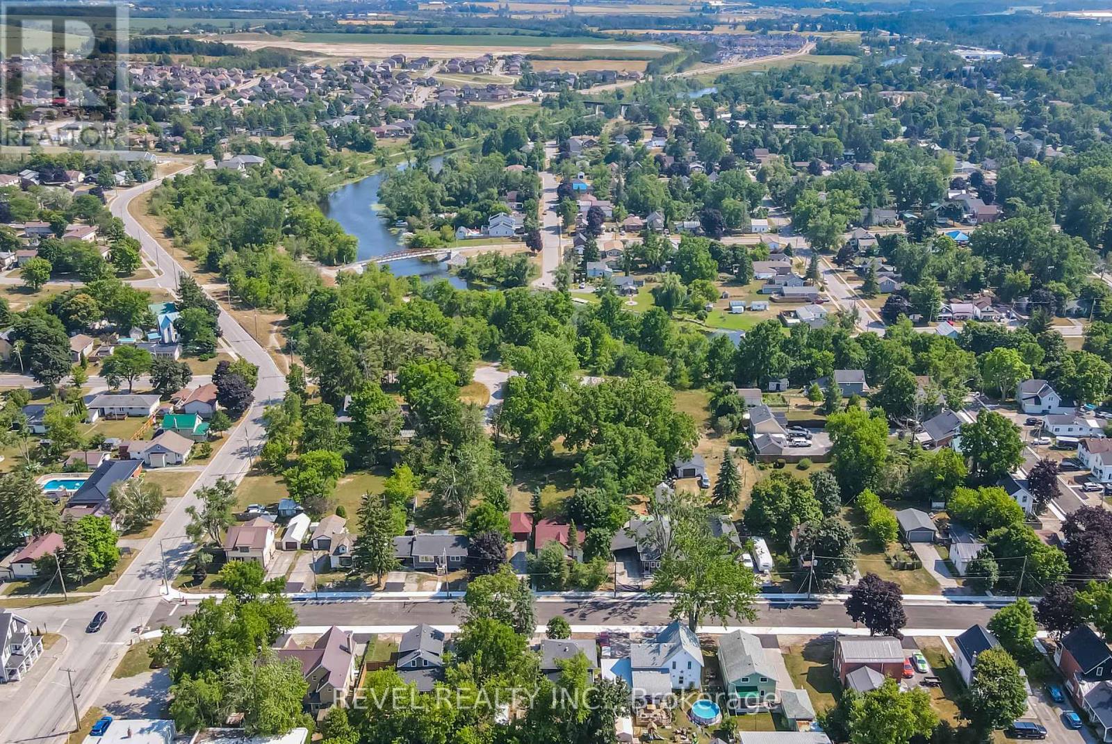 102 King Street, Kawartha Lakes (Lindsay), Ontario  K9V 1C9 - Photo 23 - X12317648