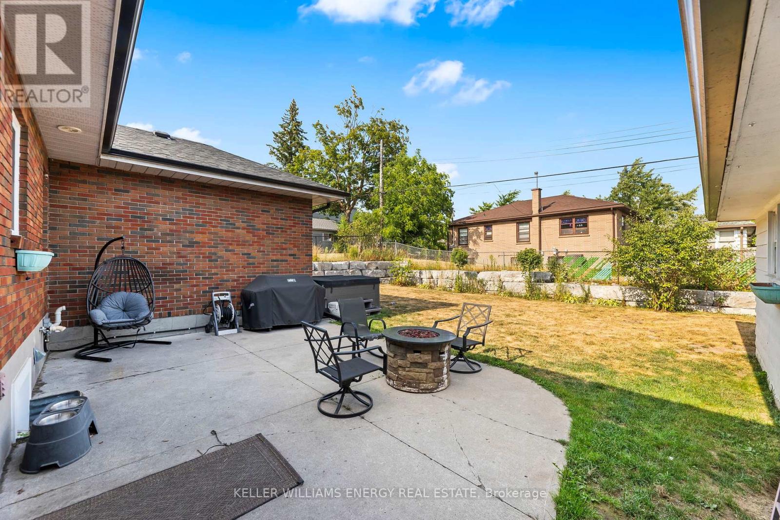 1302 Dobbin Avenue, Peterborough Central (Old West End), Ontario  K9J 6A8 - Photo 27 - X12317850