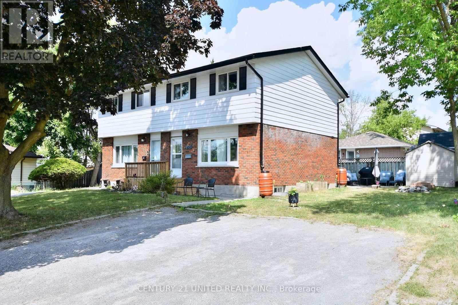 454 Southpark Drive, Peterborough South (East), Ontario  K9J 1C3 - Photo 2 - X12317861