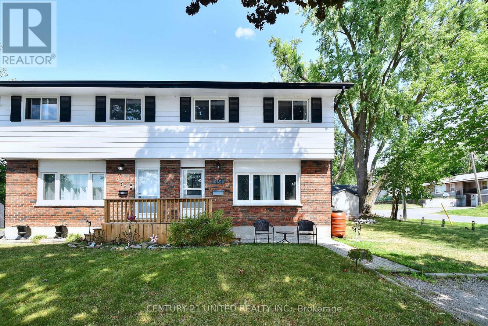 454 Southpark Drive, Peterborough South (East), Ontario  K9J 1C3 - Photo 3 - X12317861