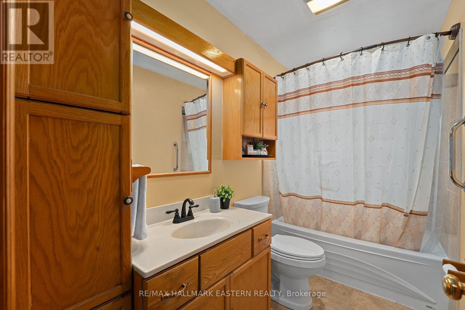 1436 Yankee Line, Selwyn, Ontario  K0L 1T0 - Photo 18 - X12318309
