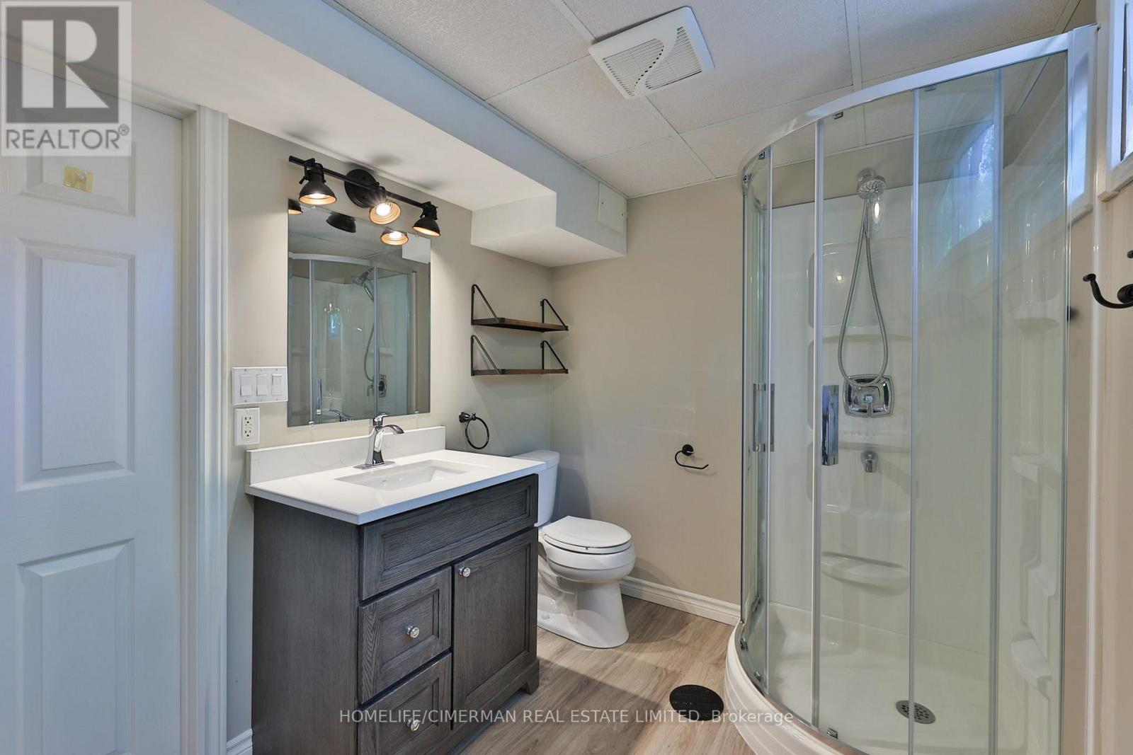 904 Ellesmere Avenue, Peterborough North (Central), Ontario  K9H 7A7 - Photo 41 - X12318931