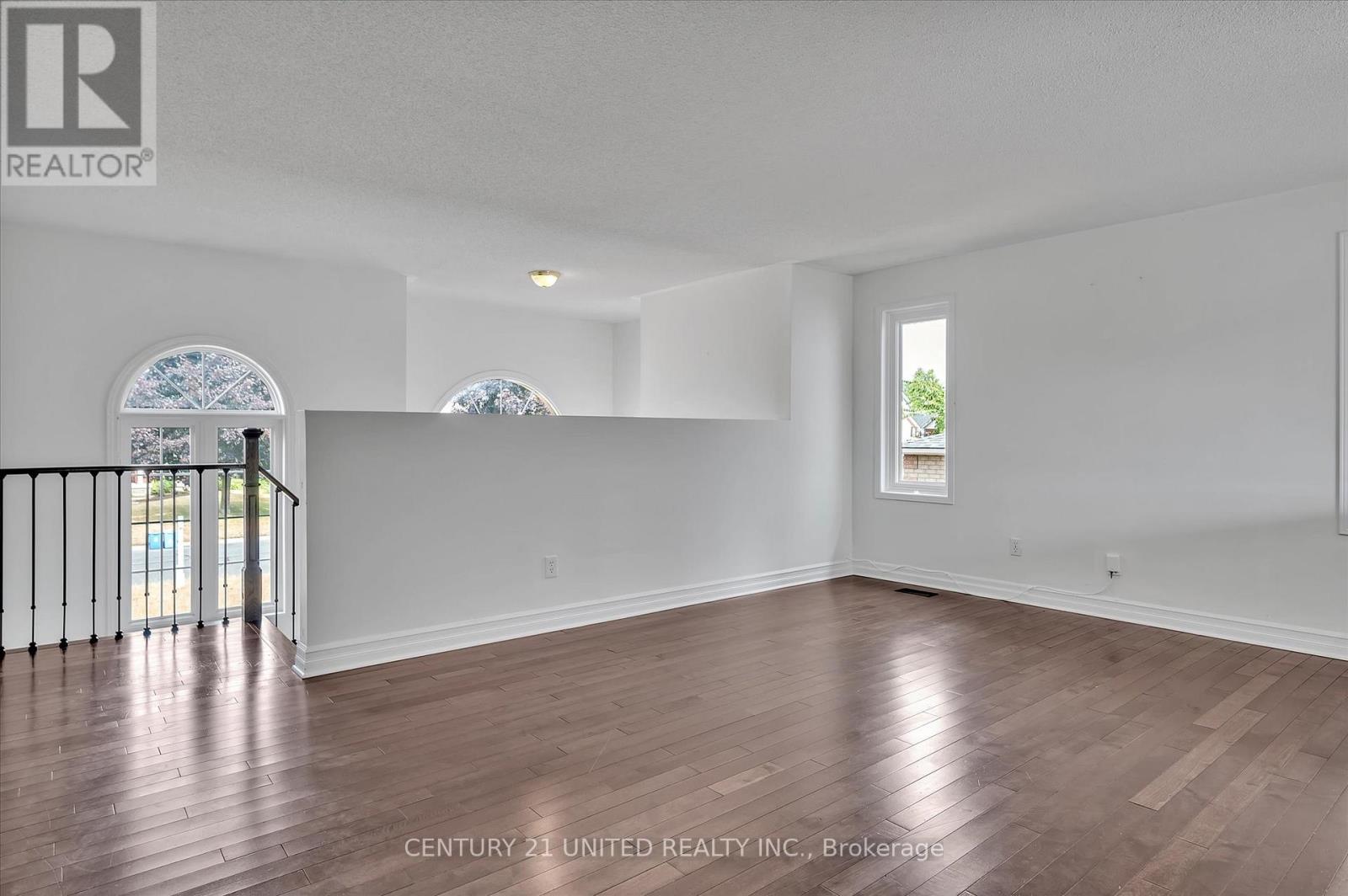 1414 Glenforest Crescent, Peterborough West (North), Ontario  K9K 2J1 - Photo 8 - X12319177