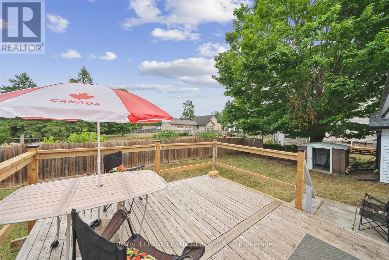 112 Albert Street N, Kawartha Lakes (Lindsay), Ontario  K9V 4K5 - Photo 30 - X12319504