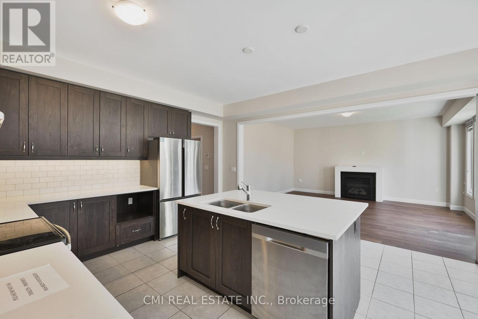 101 York Drive, Peterborough North (North), Ontario  K9K 0H7 - Photo 11 - X12319382