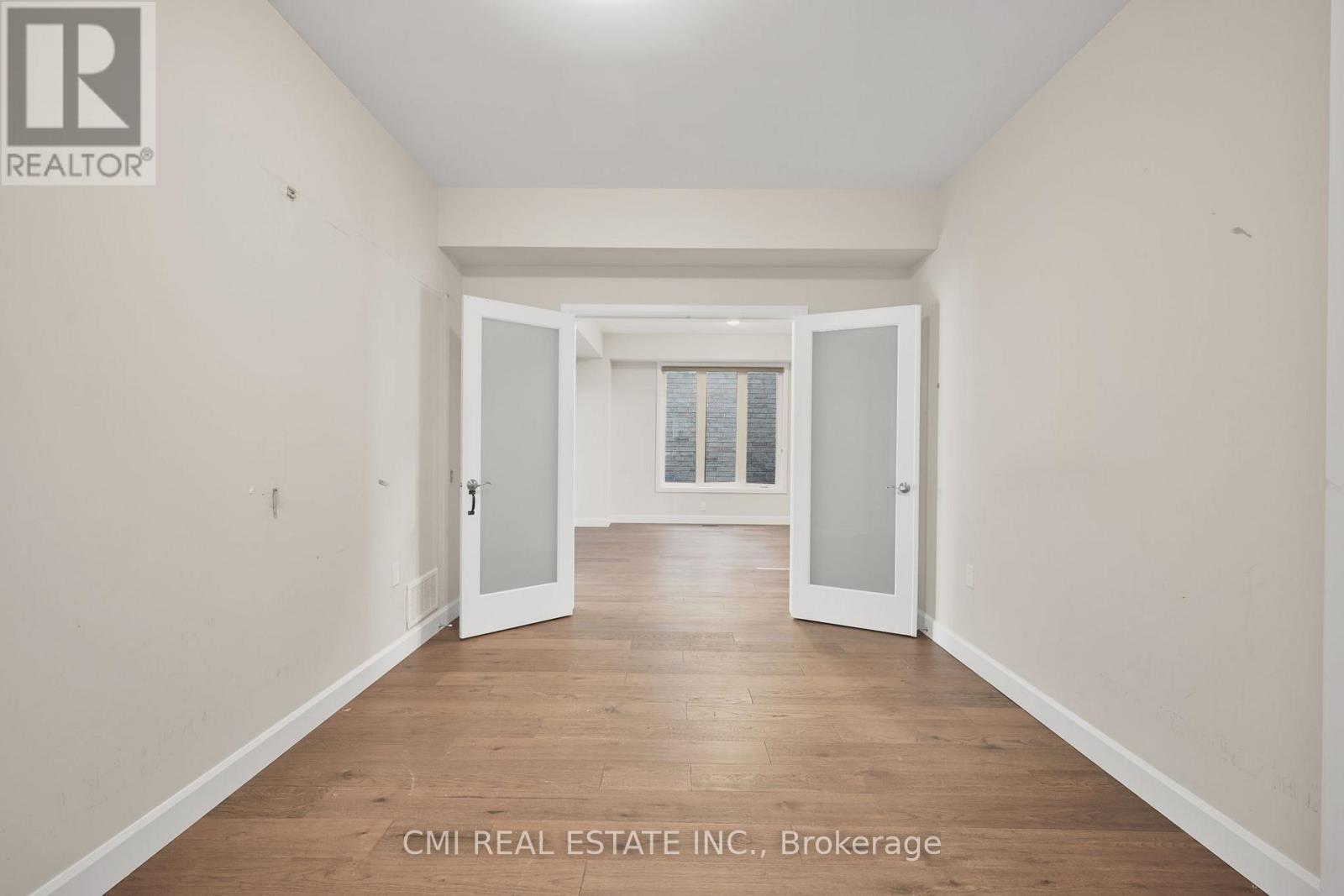 101 York Drive, Peterborough North (North), Ontario  K9K 0H7 - Photo 17 - X12319382