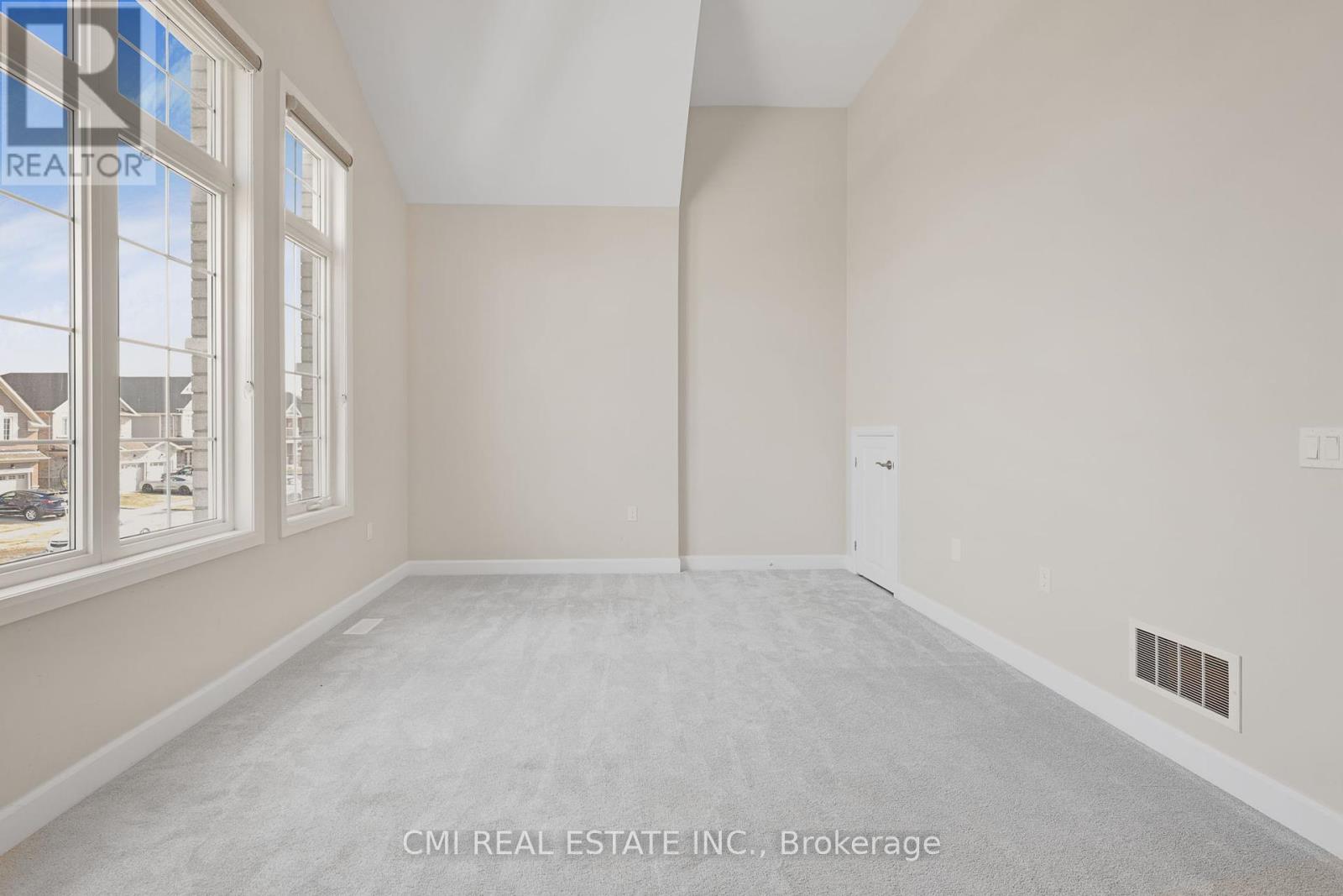 101 York Drive, Peterborough North (North), Ontario  K9K 0H7 - Photo 18 - X12319382