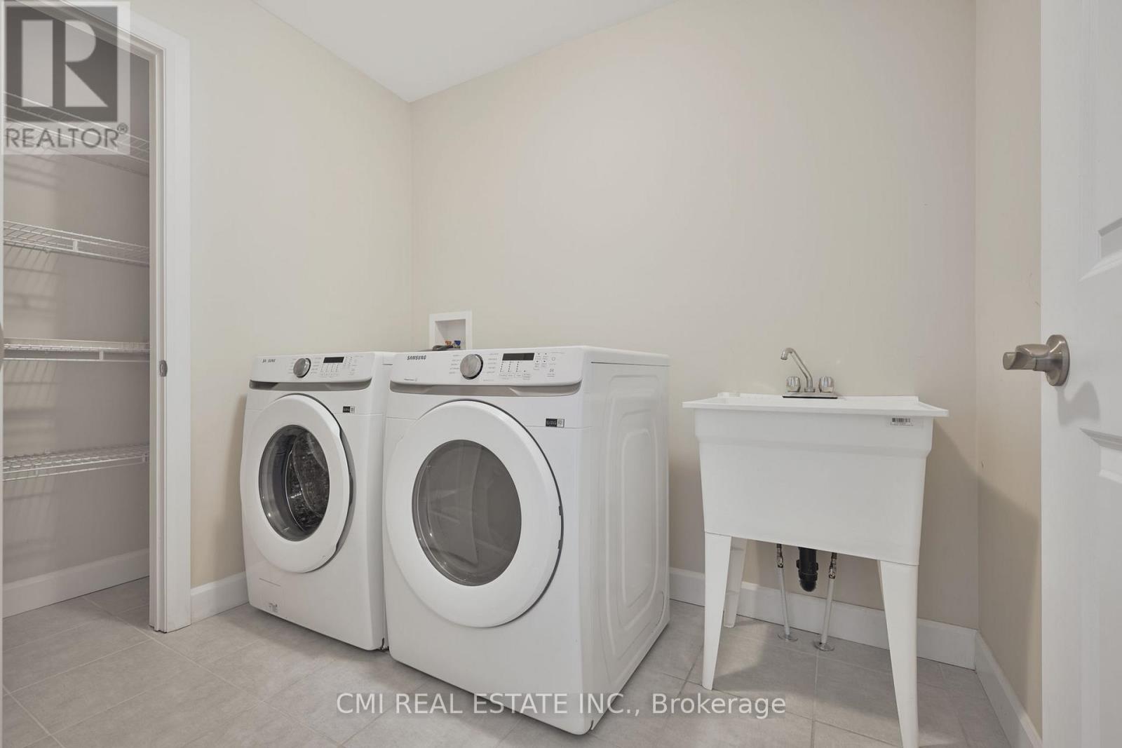 101 York Drive, Peterborough North (North), Ontario  K9K 0H7 - Photo 34 - X12319382