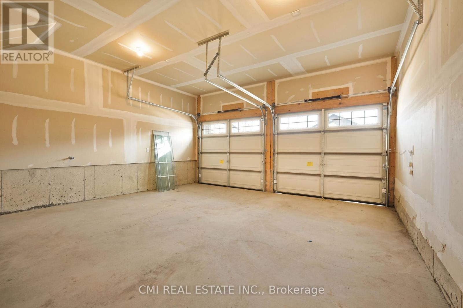 101 York Drive, Peterborough North (North), Ontario  K9K 0H7 - Photo 37 - X12319382