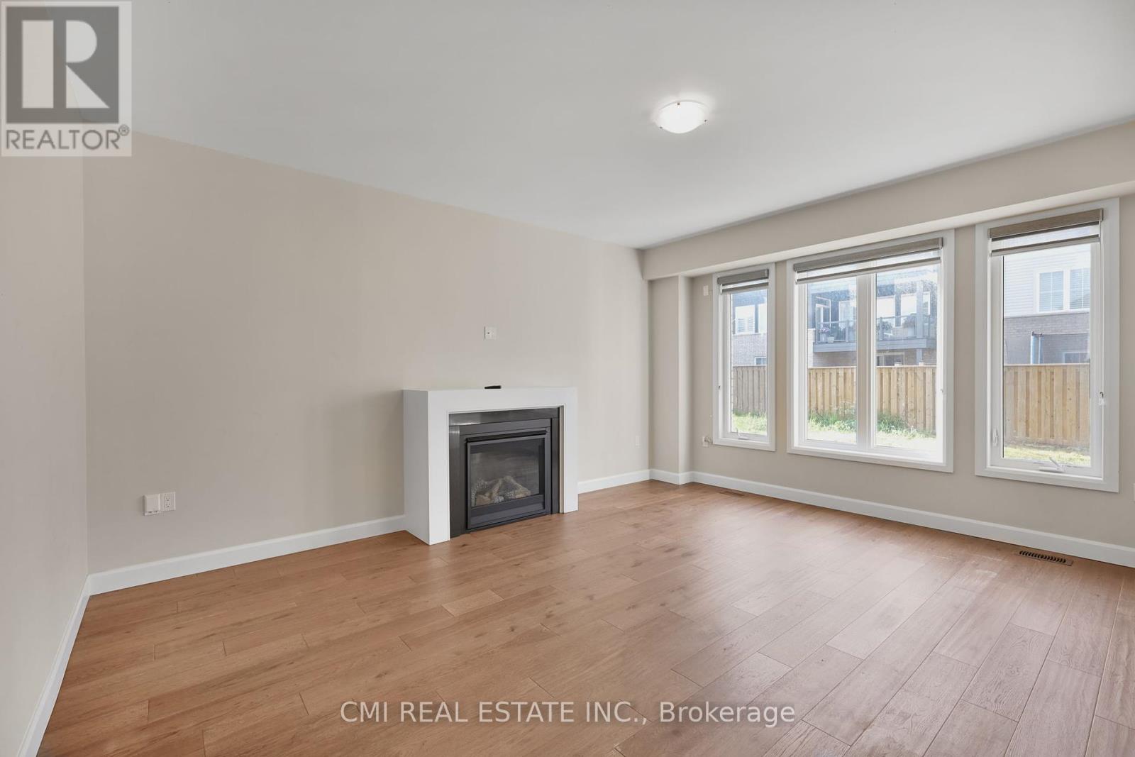 101 York Drive, Peterborough North (North), Ontario  K9K 0H7 - Photo 4 - X12319382