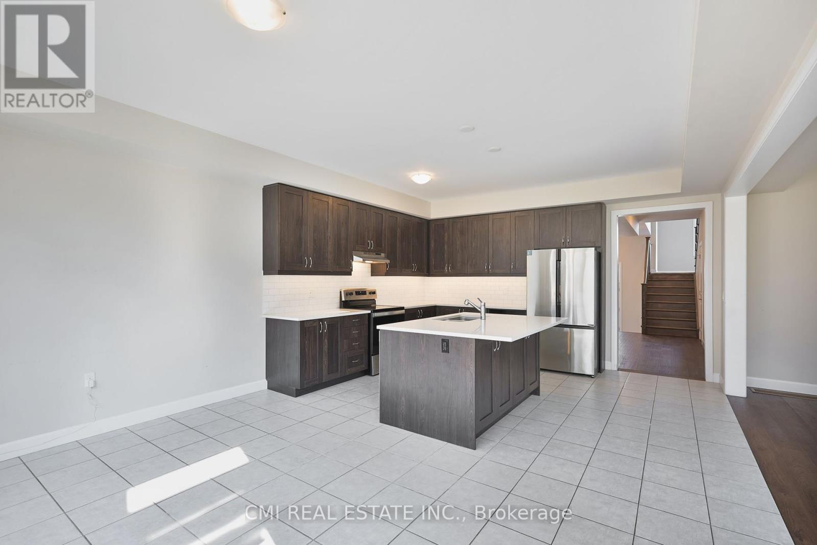 101 York Drive, Peterborough North (North), Ontario  K9K 0H7 - Photo 9 - X12319382