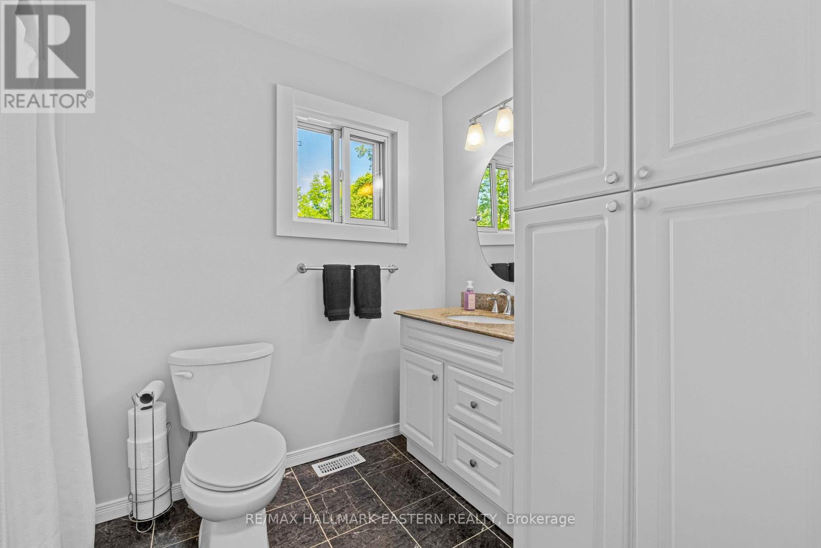 20 Kawartha Hideaway Loop, Trent Lakes, Ontario  K0L 1J0 - Photo 10 - X12319637