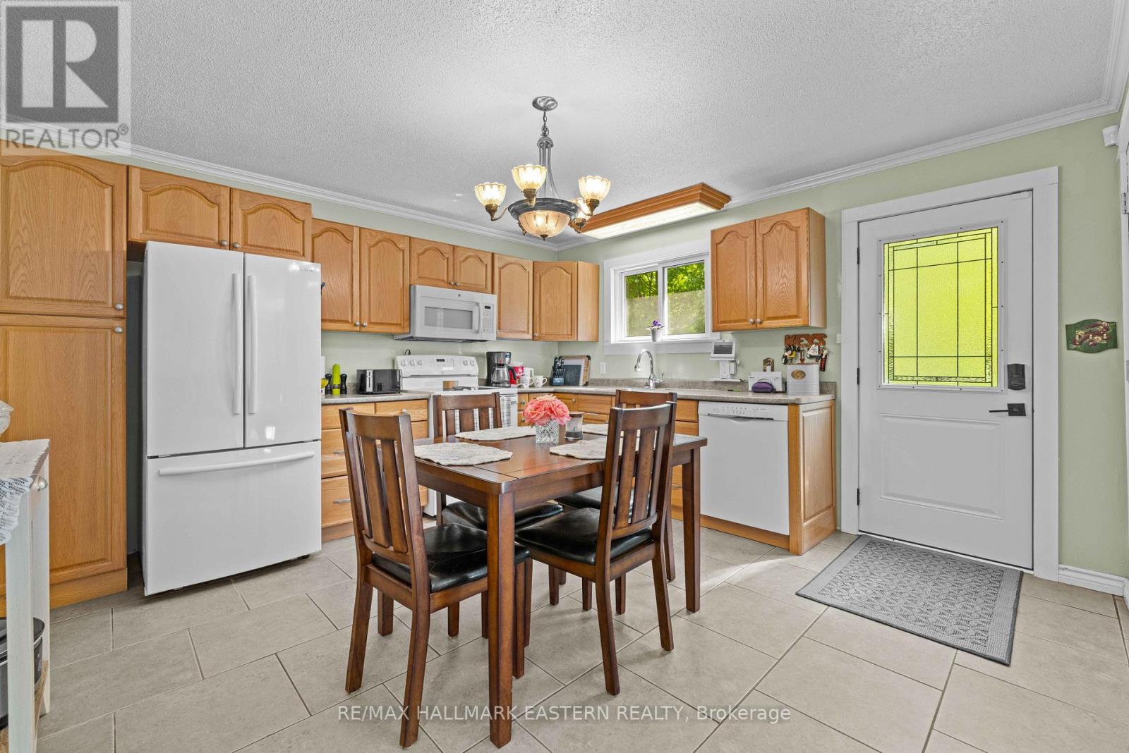 20 Kawartha Hideaway Loop, Trent Lakes, Ontario  K0L 1J0 - Photo 6 - X12319637