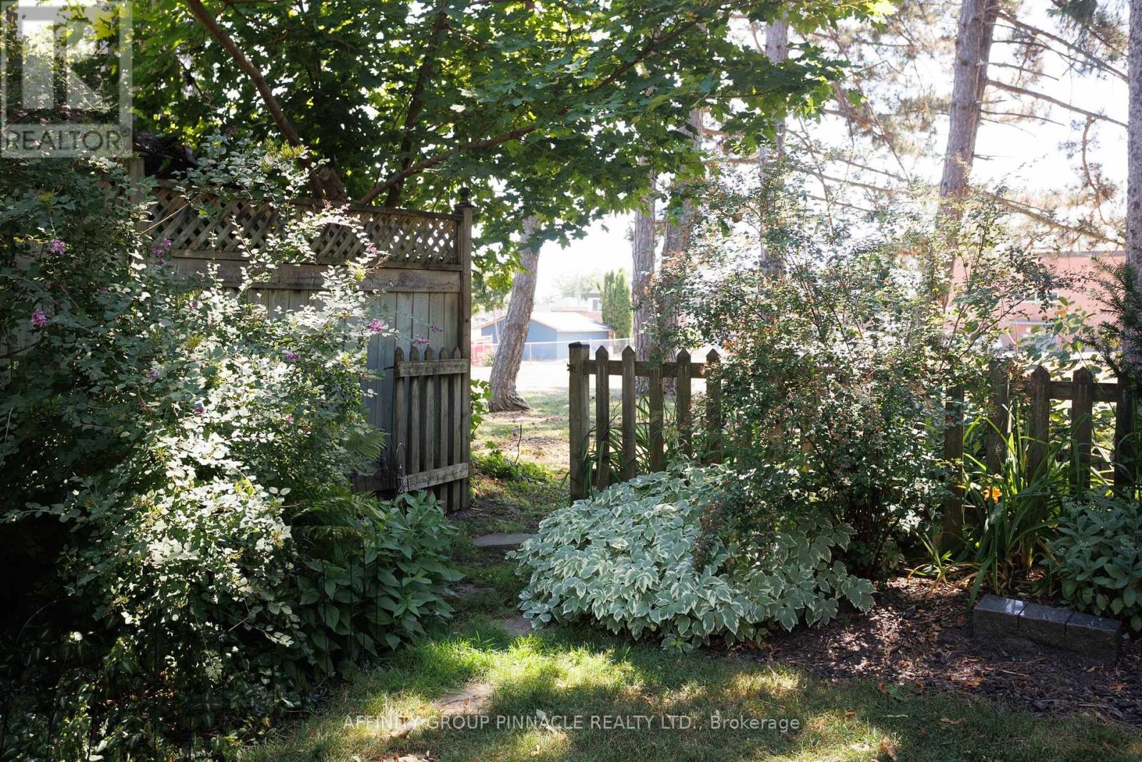31 Fair Avenue, Kawartha Lakes (Lindsay), Ontario  K9V 3P2 - Photo 40 - X12319802