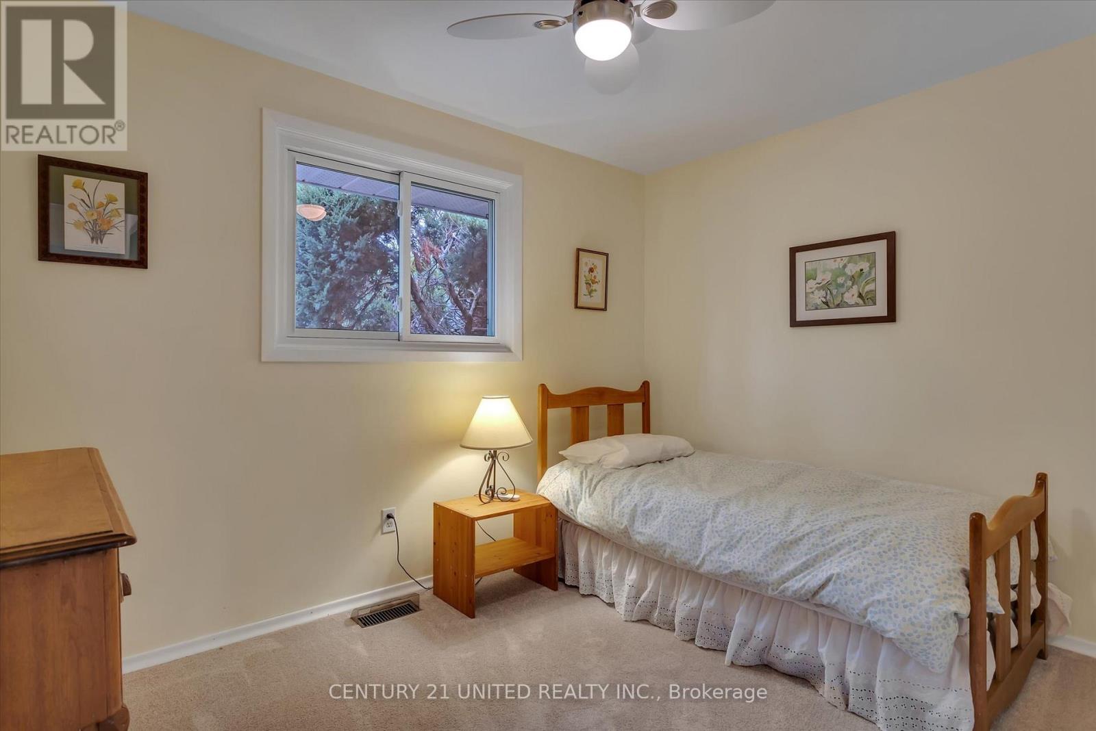 1087 Barnardo Avenue, Peterborough North (South), Ontario  K9H 5W9 - Photo 12 - X12319907