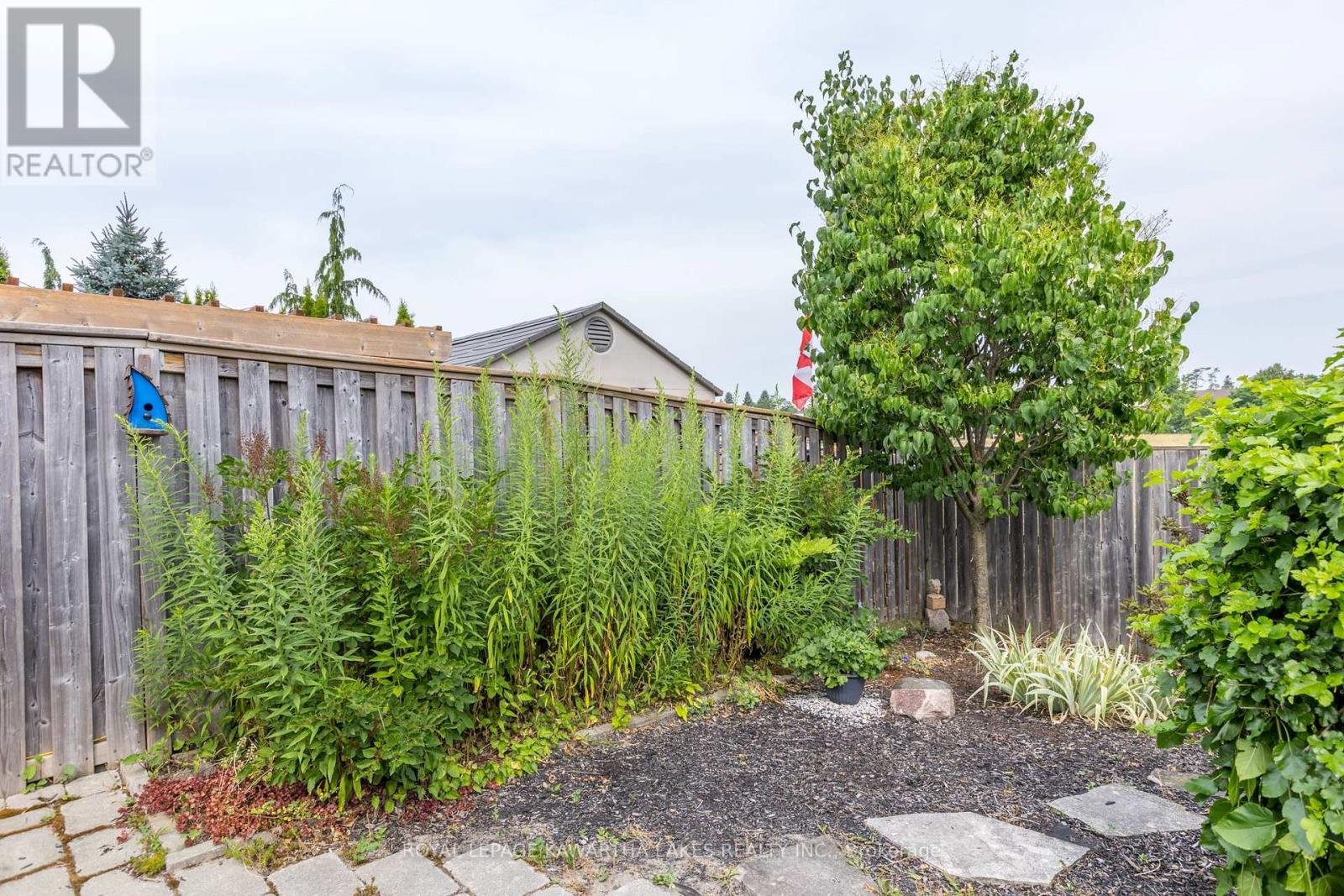 16 Chadwin Drive, Kawartha Lakes (Lindsay), Ontario  K9V 0E9 - Photo 44 - X12320145