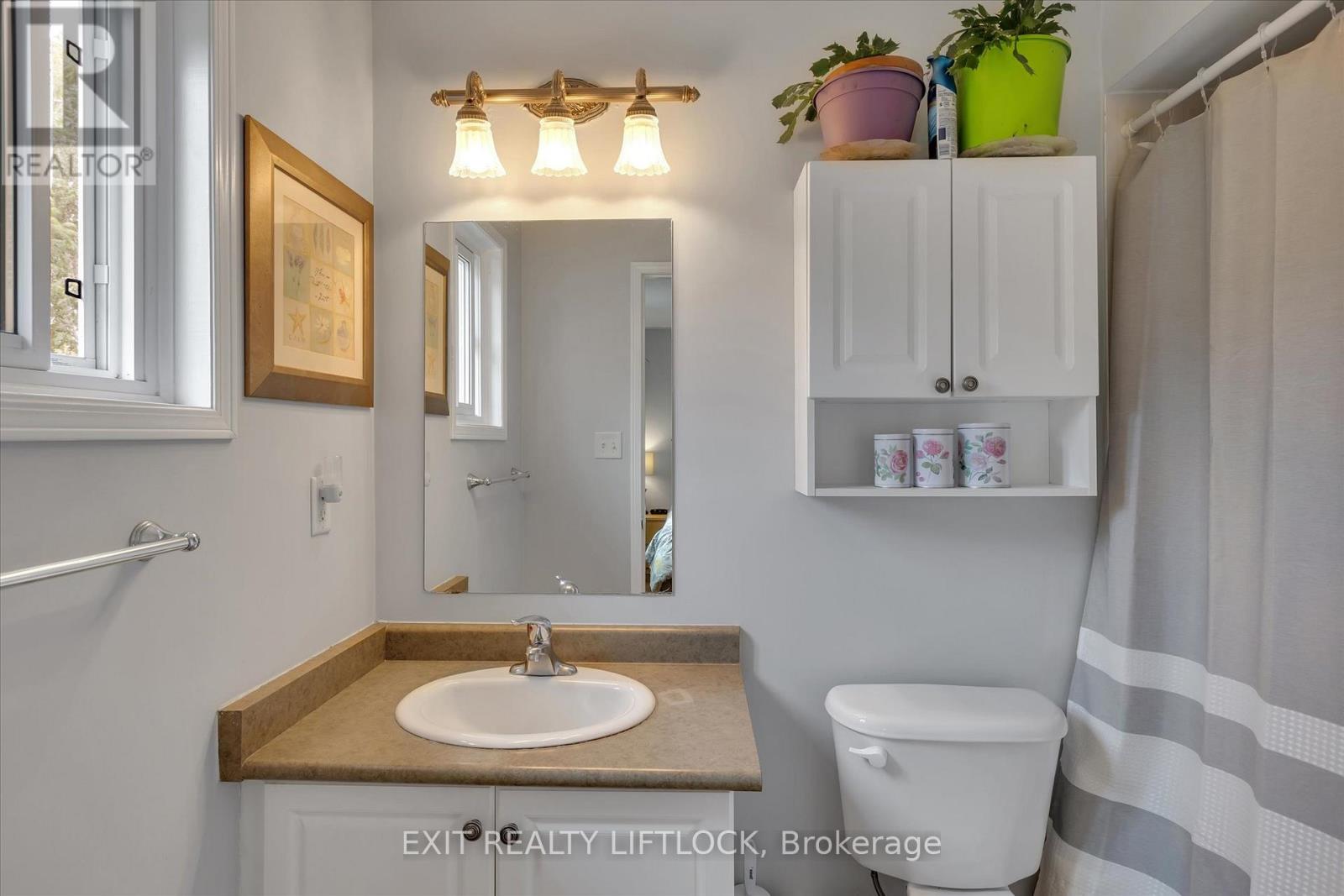 9 Brookside Street, Cavan Monaghan (Millbrook Village), Ontario  L0A 1G0 - Photo 10 - X12320187