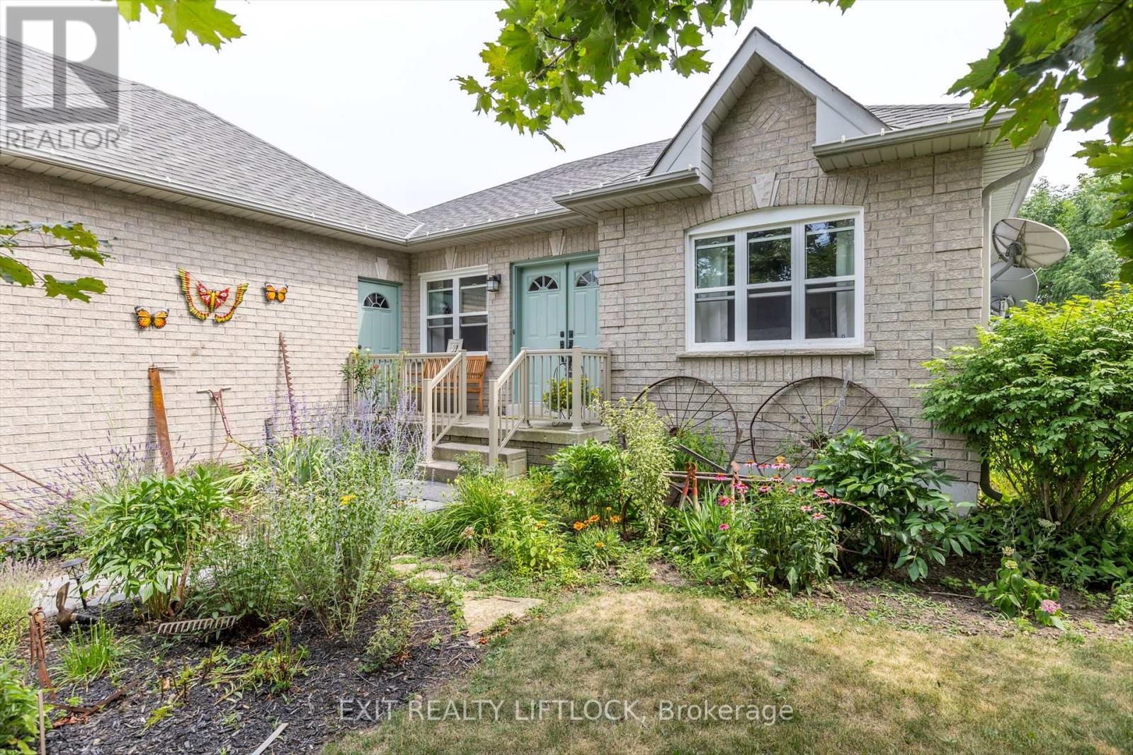 9 Brookside Street, Cavan Monaghan (Millbrook Village), Ontario  L0A 1G0 - Photo 2 - X12320187