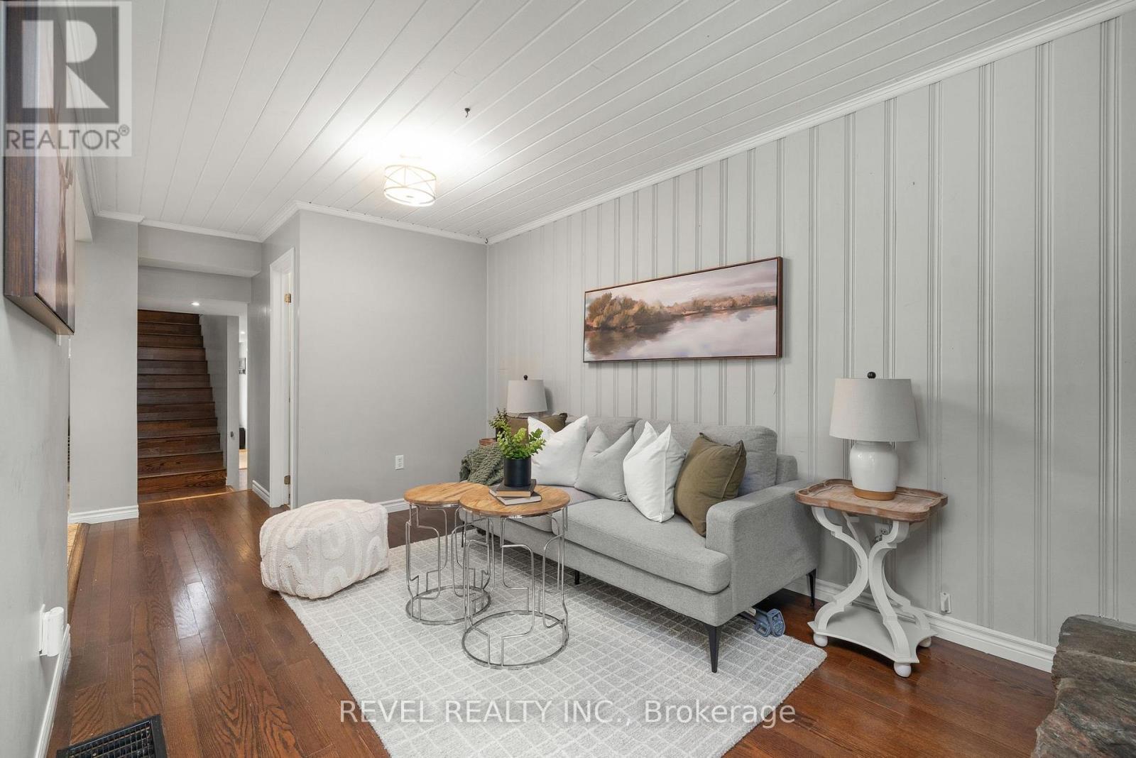 48 Cambridge Street N, Kawartha Lakes (Lindsay), Ontario  K9V 4C7 - Photo 10 - X12320222
