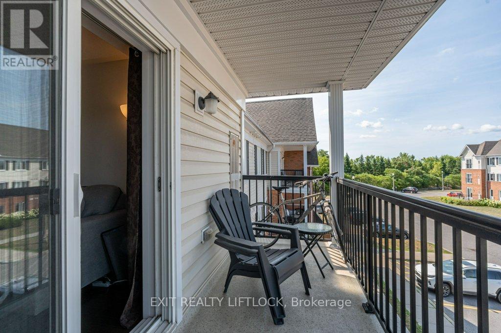 303 - 312 Spillsbury Drive, Peterborough West (South), Ontario  K9K 0B6 - Photo 12 - X12320336