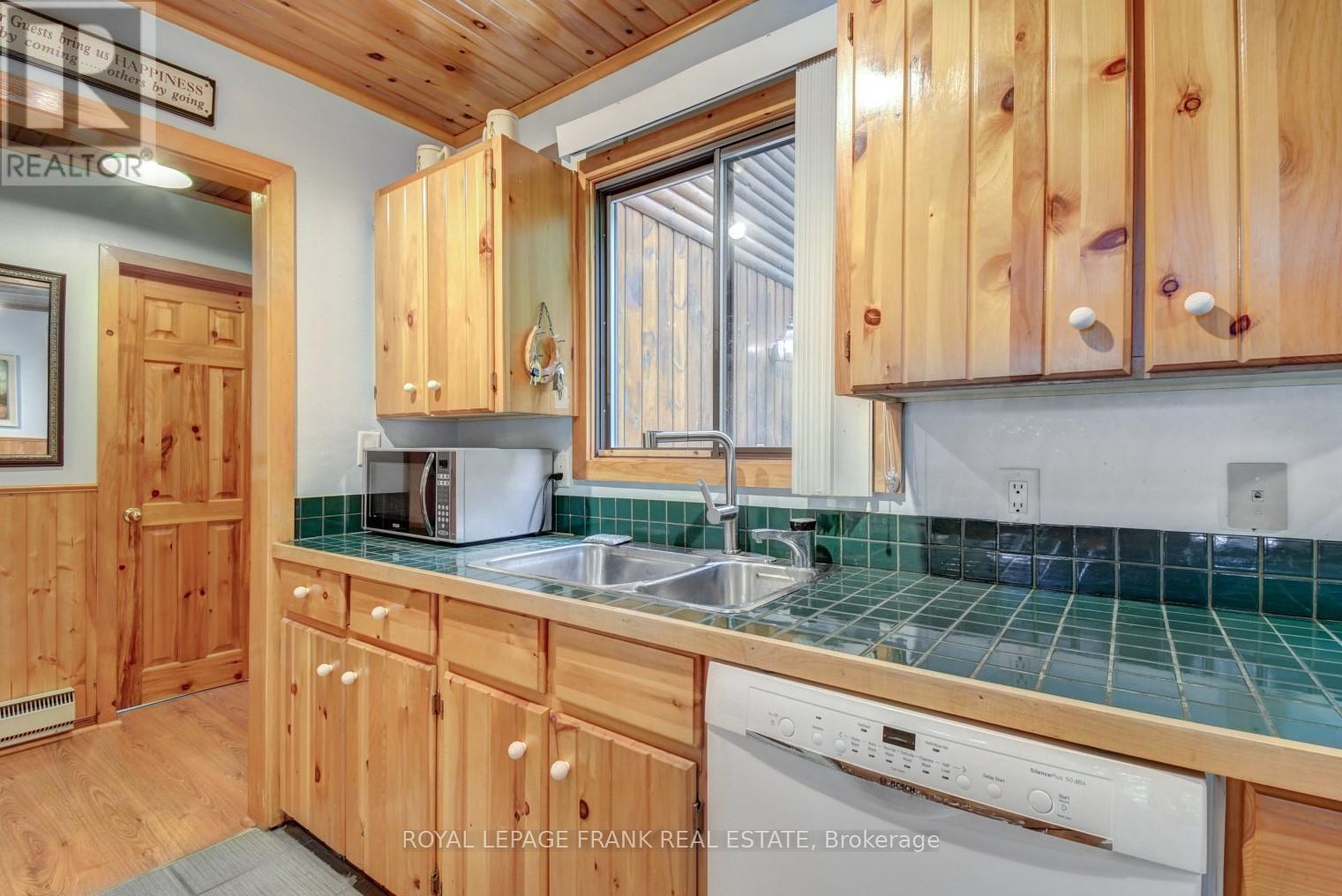 556 Jennison Road, Marmora And Lake (Lake Ward), Ontario  K0L 1W0 - Photo 11 - X12320908