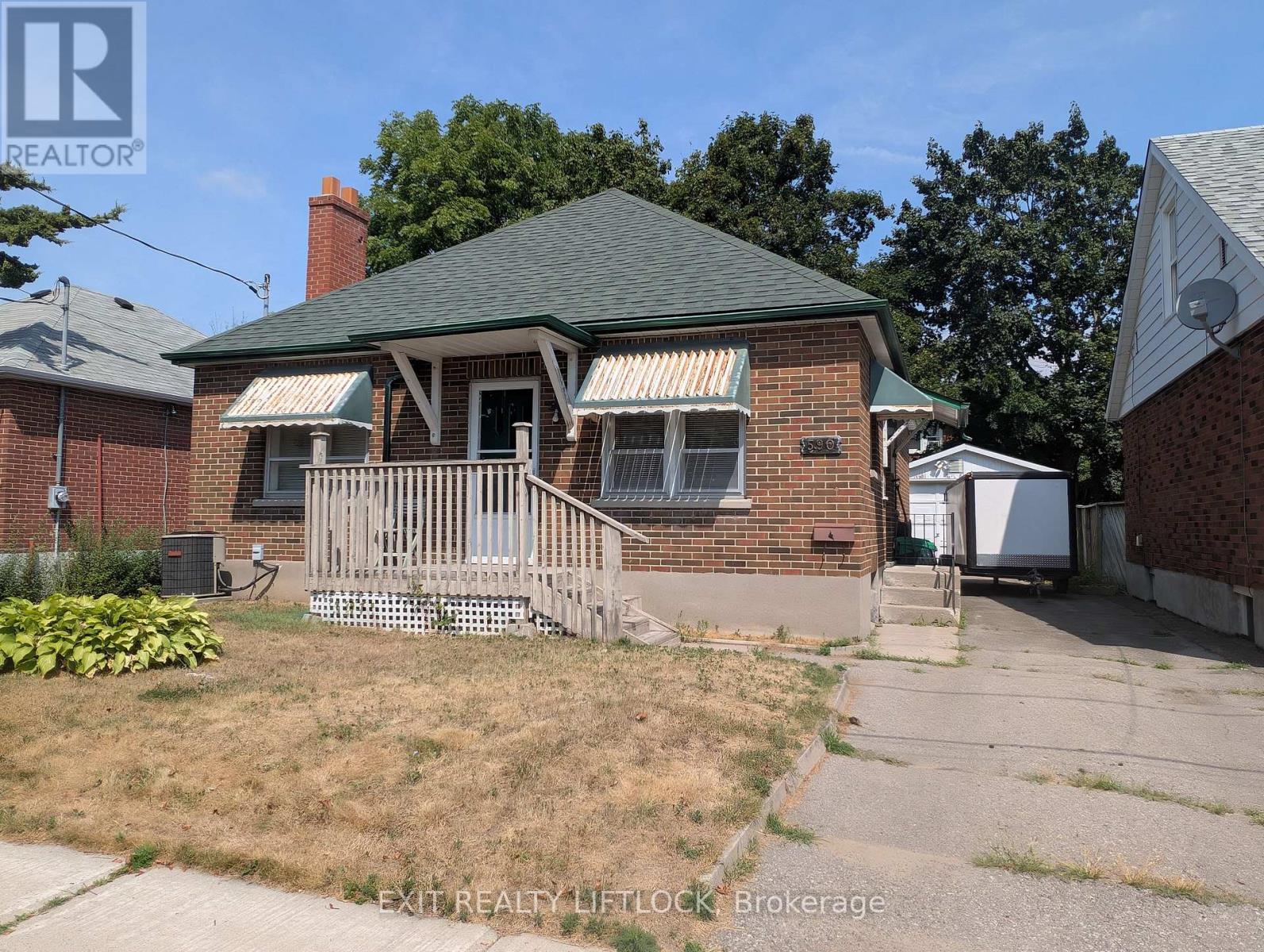 590 MCCANNAN AVENUE, peterborough central (south), Ontario