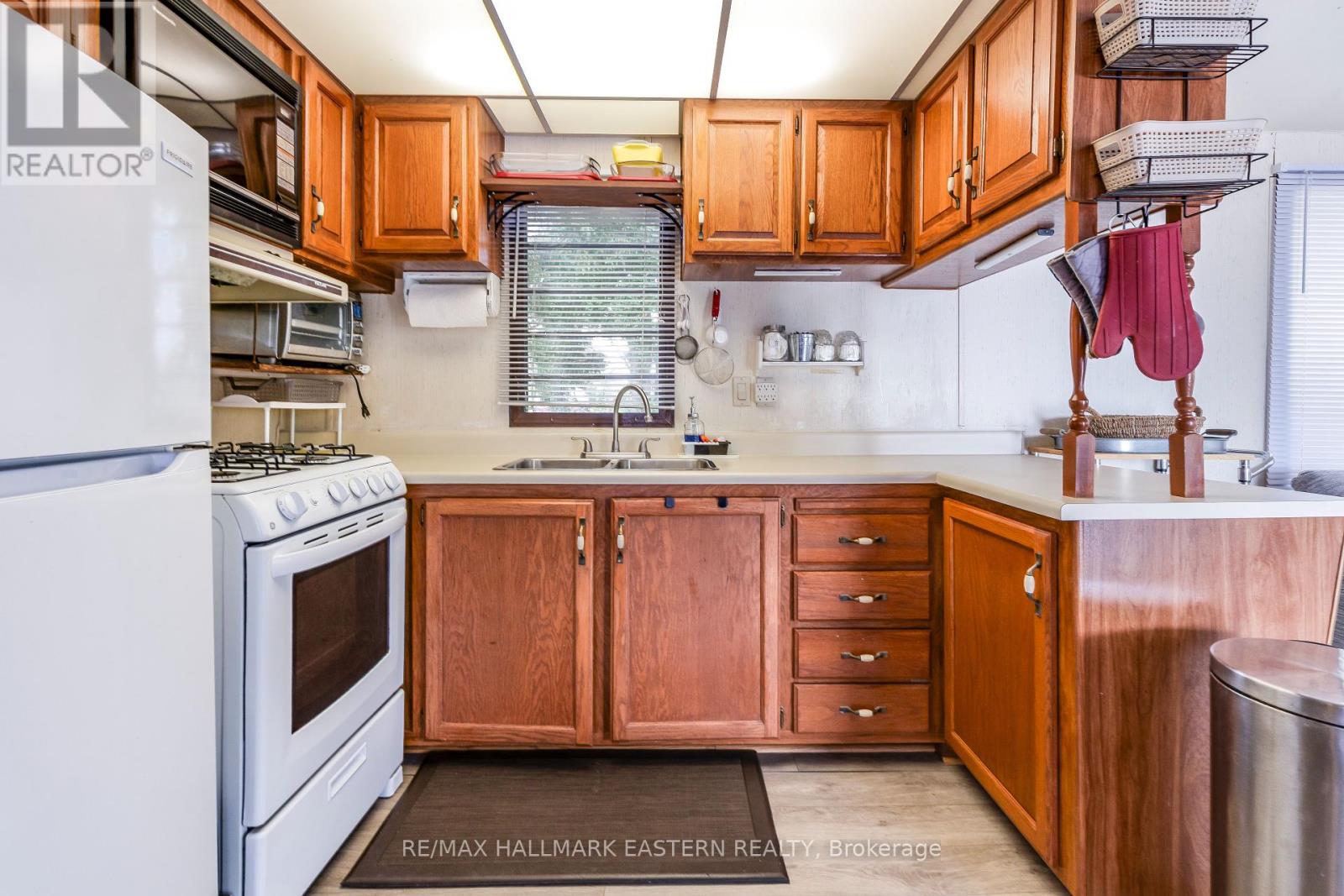 #1 Marina Cres - 920 Skyline Road, Selwyn, Ontario  K0L 1T0 - Photo 7 - X12321630