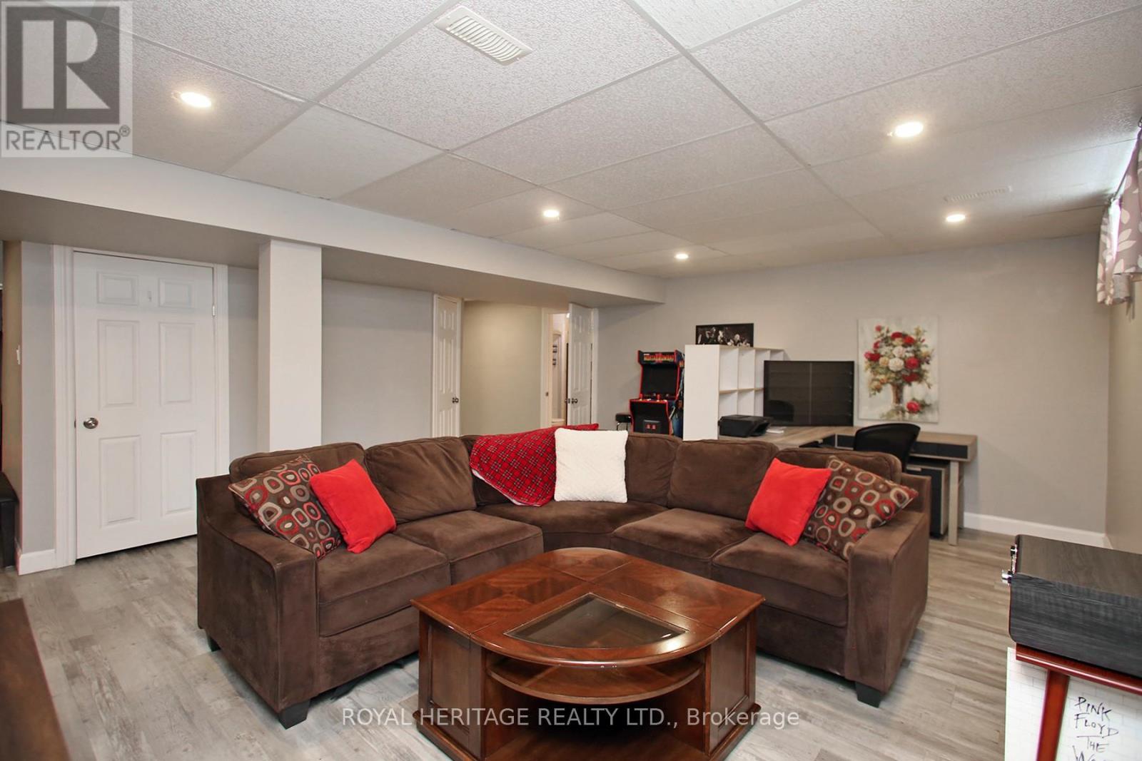 2557 Denure Drive, Peterborough West (North), Ontario  K9K 2T2 - Photo 37 - X12321616