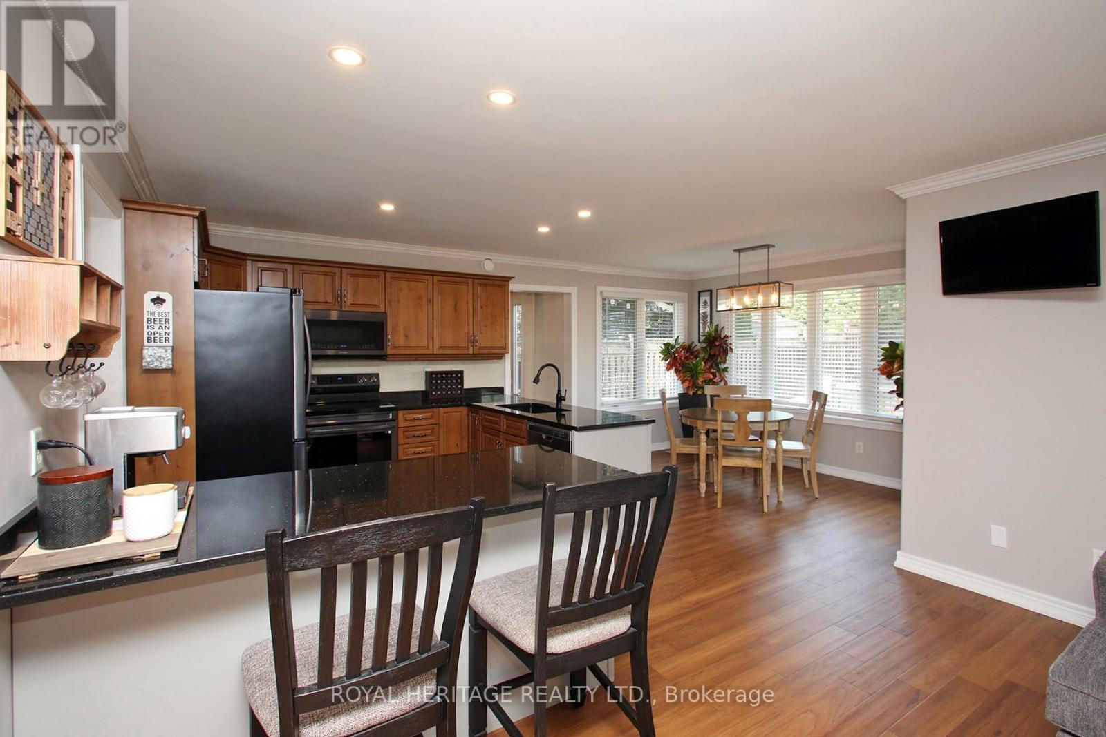 2557 Denure Drive, Peterborough West (North), Ontario  K9K 2T2 - Photo 8 - X12321616