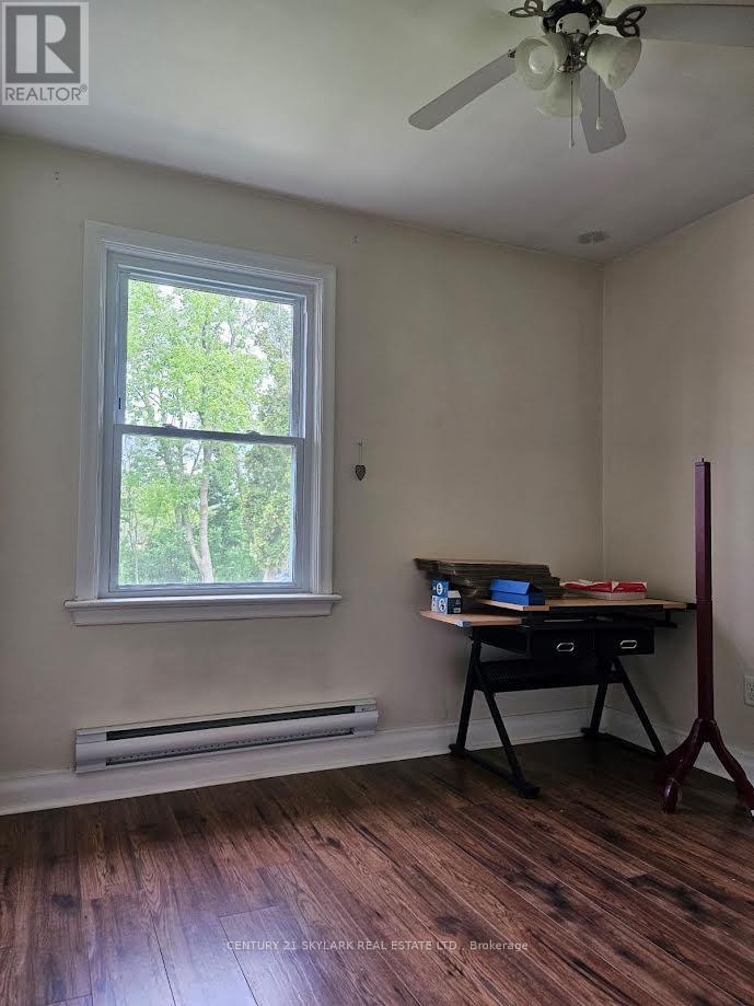 866 Armour Road, Peterborough East (North), Ontario  K9H 2A2 - Photo 3 - X12321737