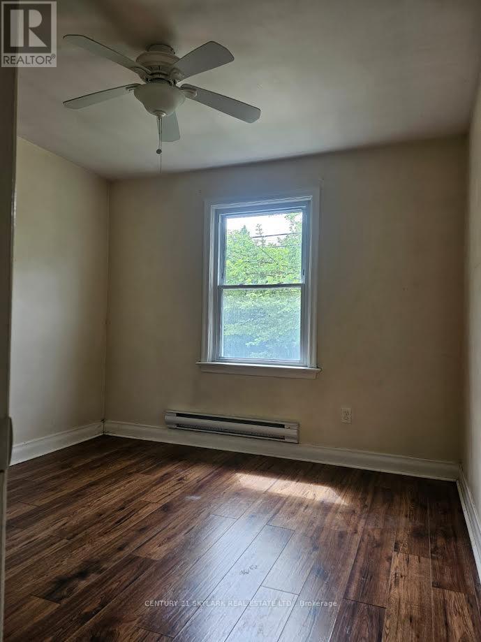 866 Armour Road, Peterborough East (North), Ontario  K9H 2A2 - Photo 7 - X12321737