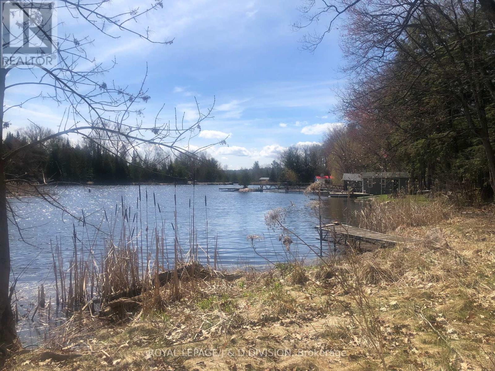 1721 GREENWOOD LANE E, selwyn, Ontario