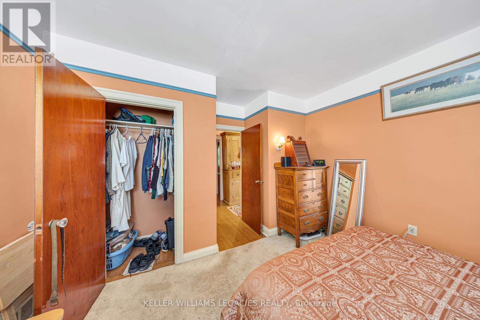 688 Aylmer Street N, Peterborough North (South), Ontario  K9H 3X6 - Photo 11 - X12322072