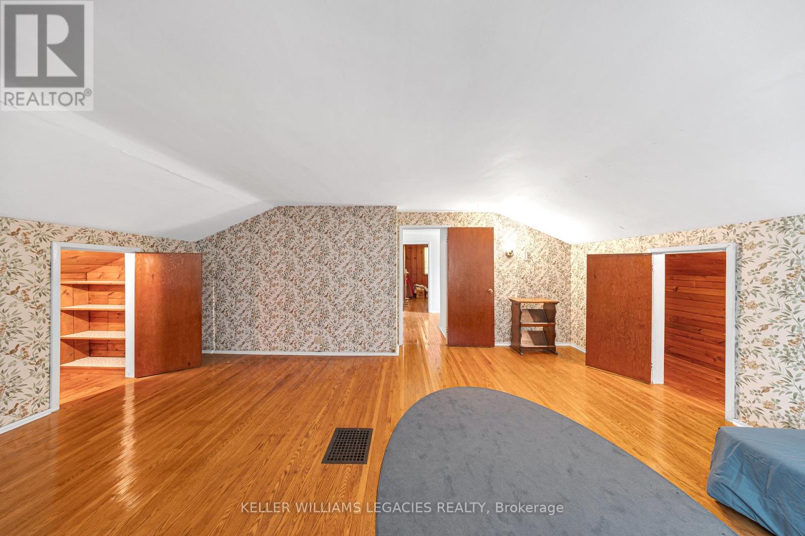 688 Aylmer Street N, Peterborough North (South), Ontario  K9H 3X6 - Photo 30 - X12322072