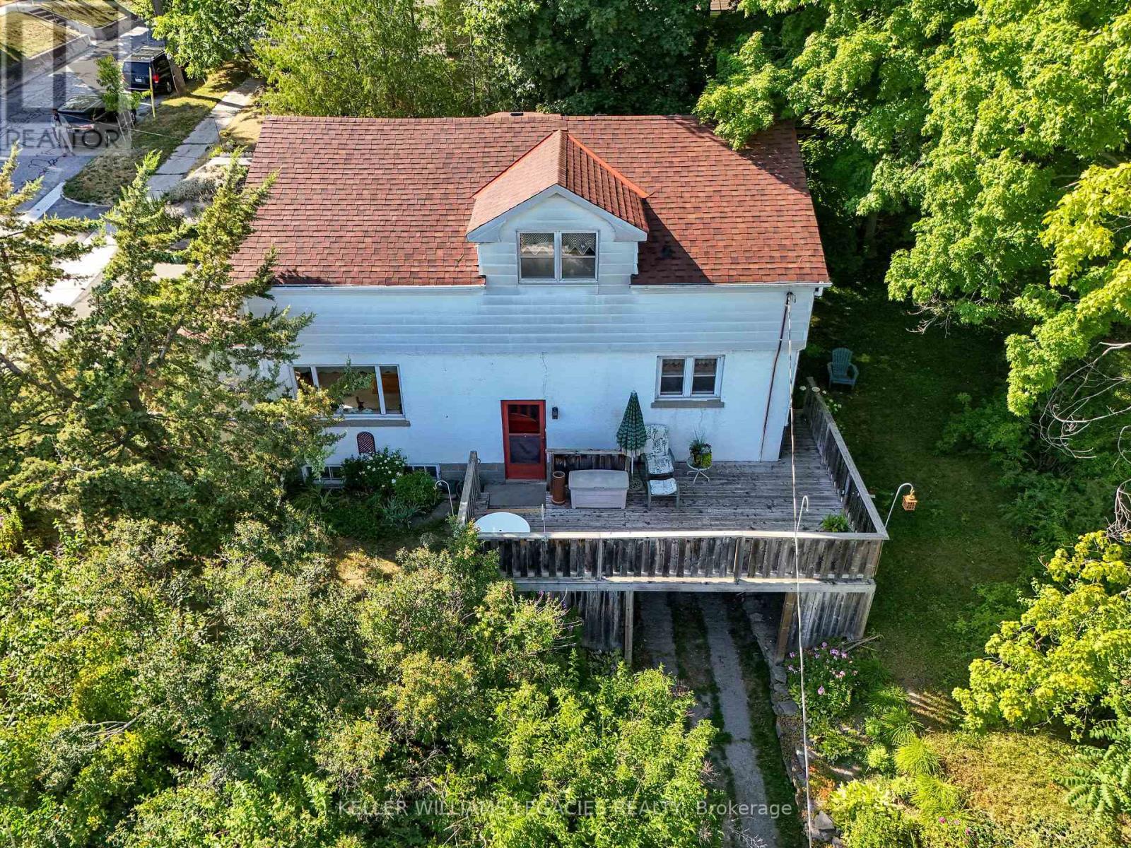 688 Aylmer Street N, Peterborough North (South), Ontario  K9H 3X6 - Photo 47 - X12322072