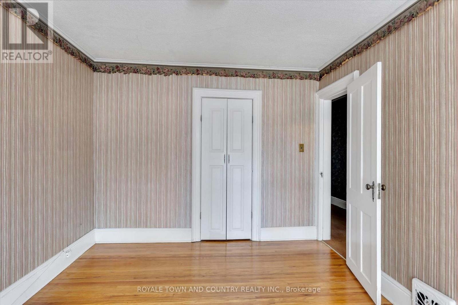 68 Peel Street, Kawartha Lakes (Lindsay), Ontario  K9V 3M5 - Photo 23 - X12323620