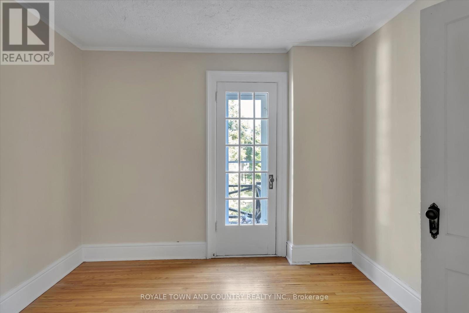 68 Peel Street, Kawartha Lakes (Lindsay), Ontario  K9V 3M5 - Photo 24 - X12323620
