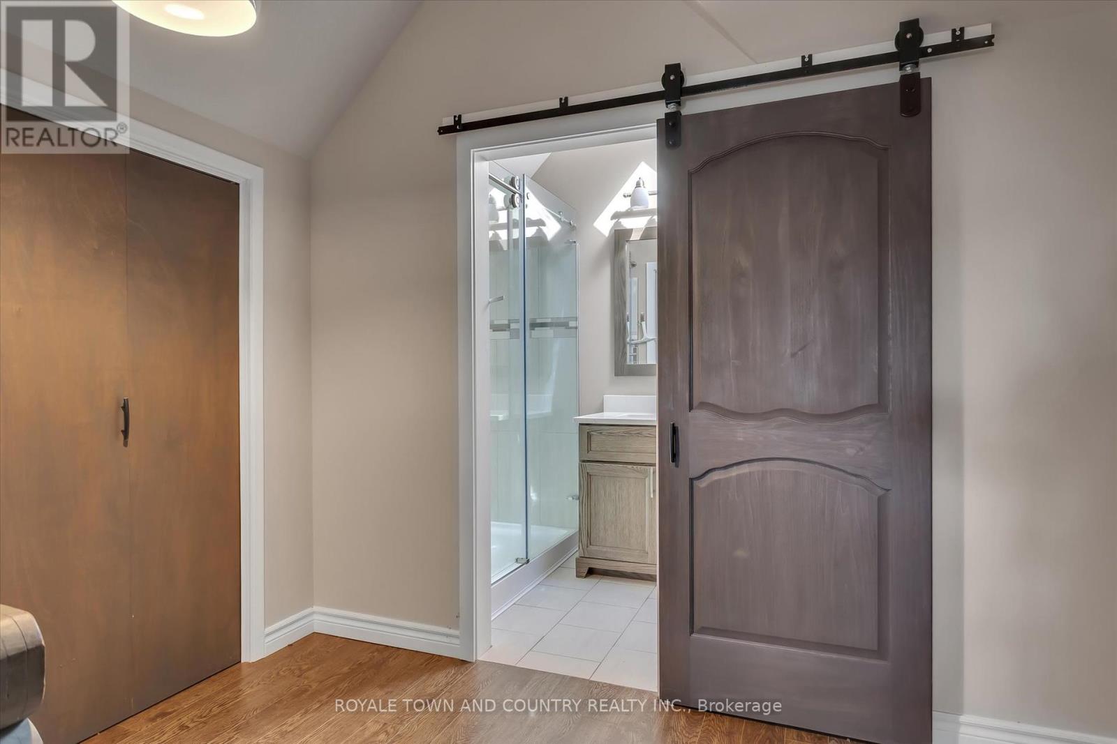68 Peel Street, Kawartha Lakes (Lindsay), Ontario  K9V 3M5 - Photo 33 - X12323620