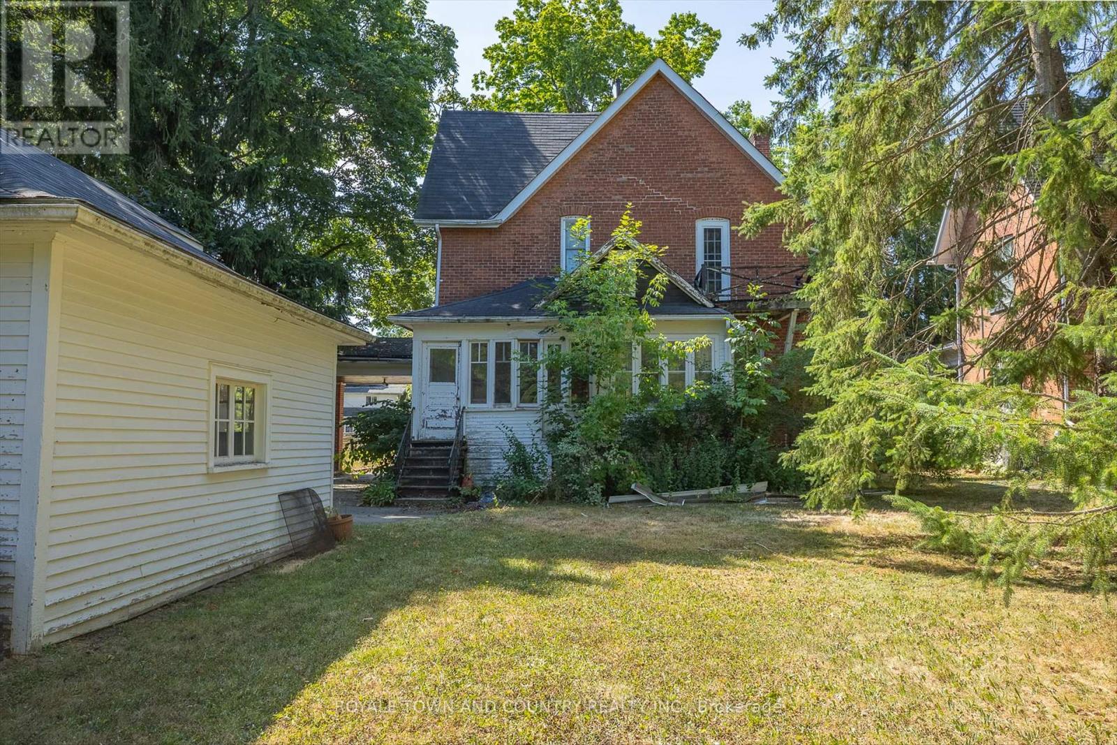 68 Peel Street, Kawartha Lakes (Lindsay), Ontario  K9V 3M5 - Photo 42 - X12323620