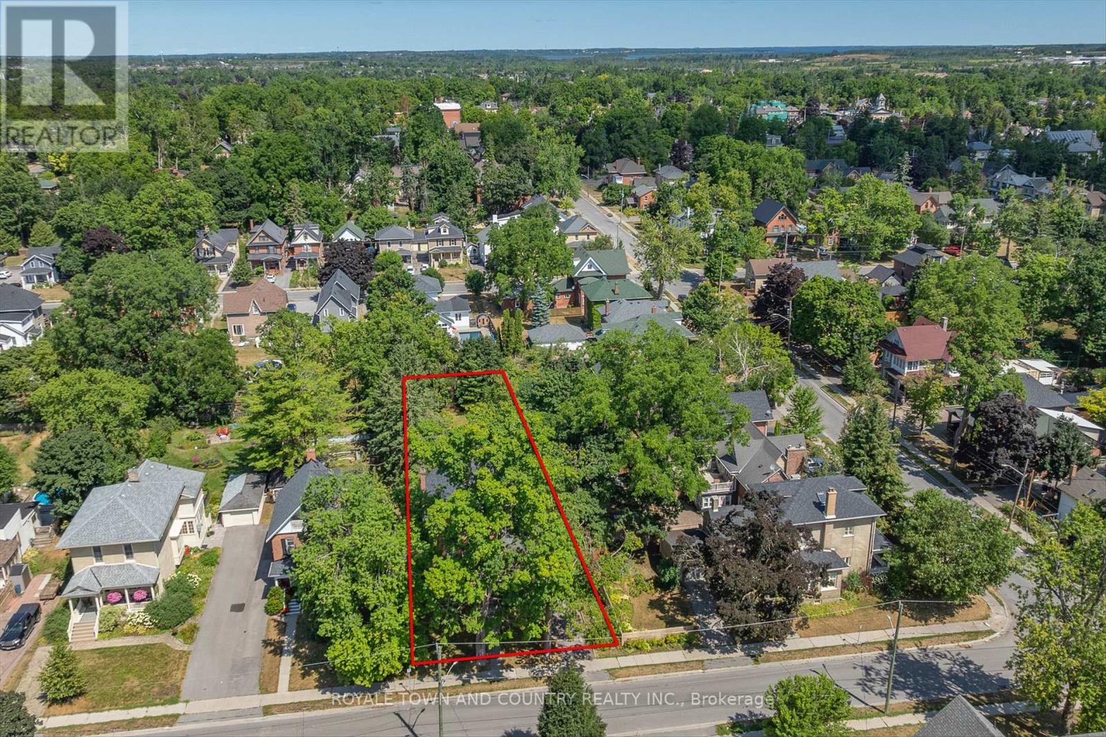 68 Peel Street, Kawartha Lakes (Lindsay), Ontario  K9V 3M5 - Photo 50 - X12323620