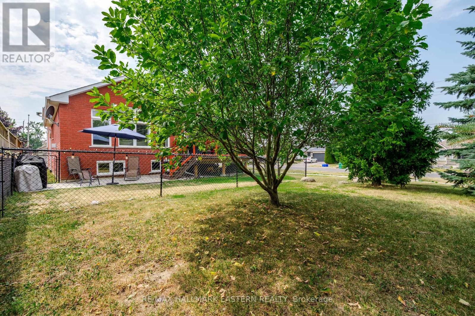 1912 Giles Avenue, Peterborough West (North), Ontario  K9K 2P3 - Photo 45 - X12323654