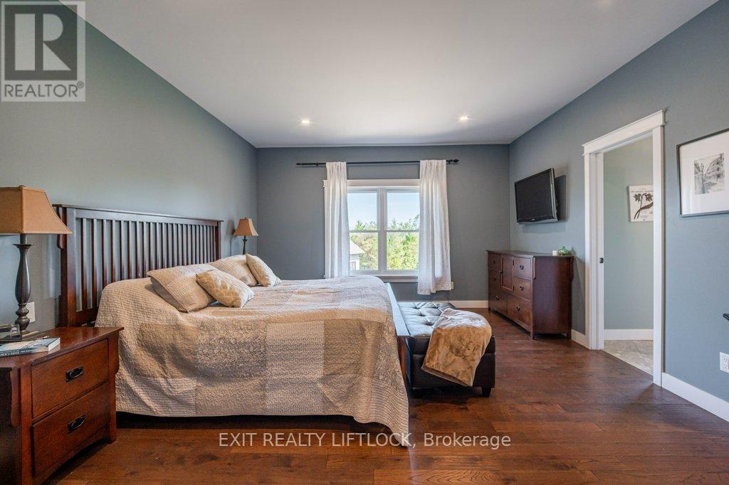 2425 Old Norwood Road, Otonabee-South Monaghan, Ontario  K9J 0G6 - Photo 17 - X12323678