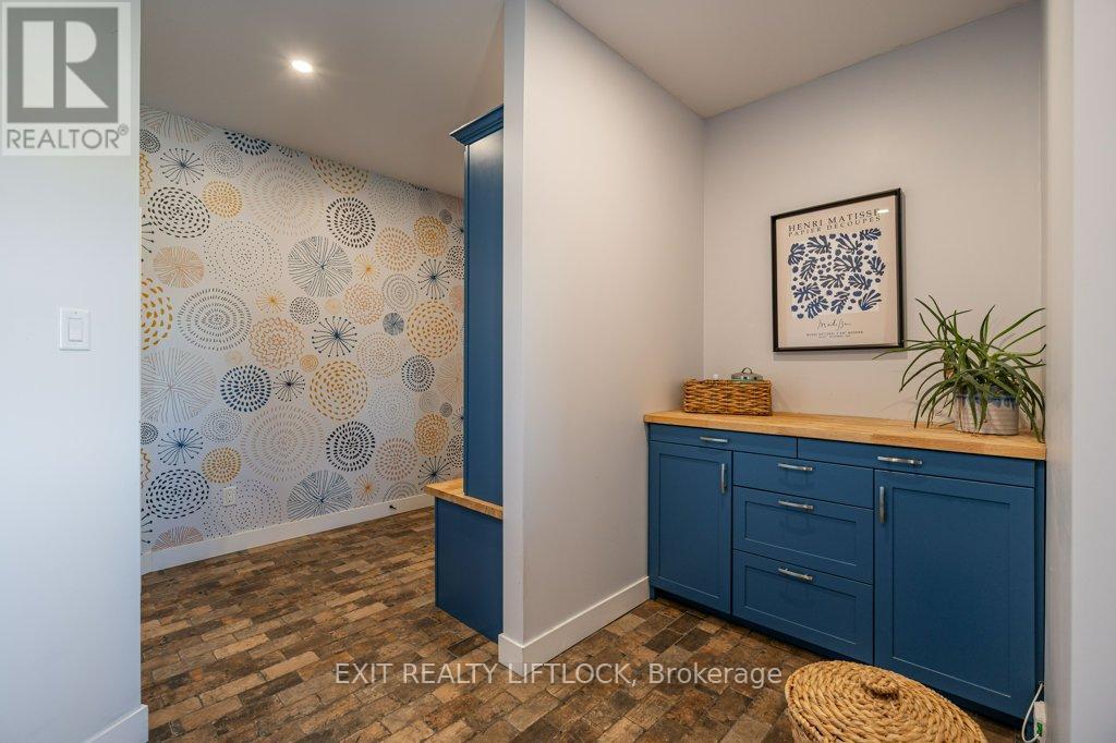 2425 Old Norwood Road, Otonabee-South Monaghan, Ontario  K9J 0G6 - Photo 23 - X12323678
