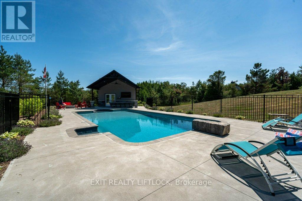 2425 Old Norwood Road, Otonabee-South Monaghan, Ontario  K9J 0G6 - Photo 36 - X12323678